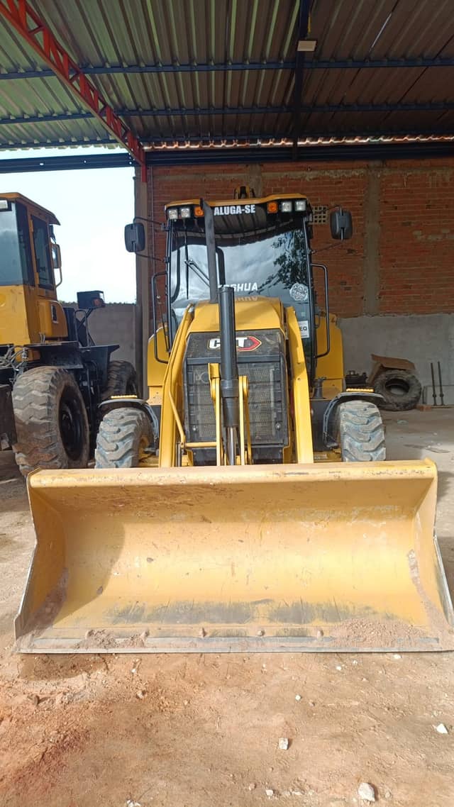 Cat 416 - Equipamentos Pesados para locação em Itabaiana, SE