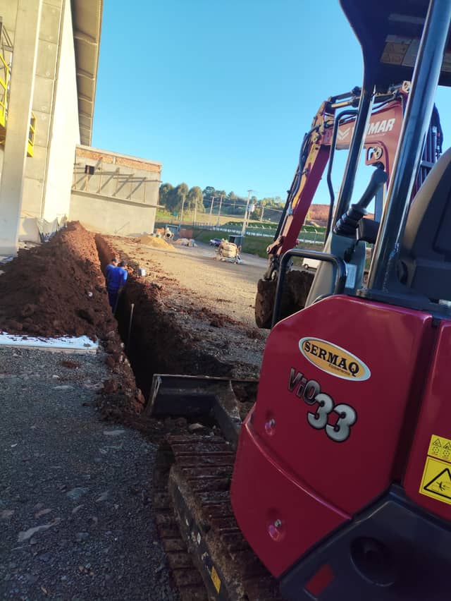 Vio33 - Equipamentos Pesados para locação em Francisco Beltrão, PR